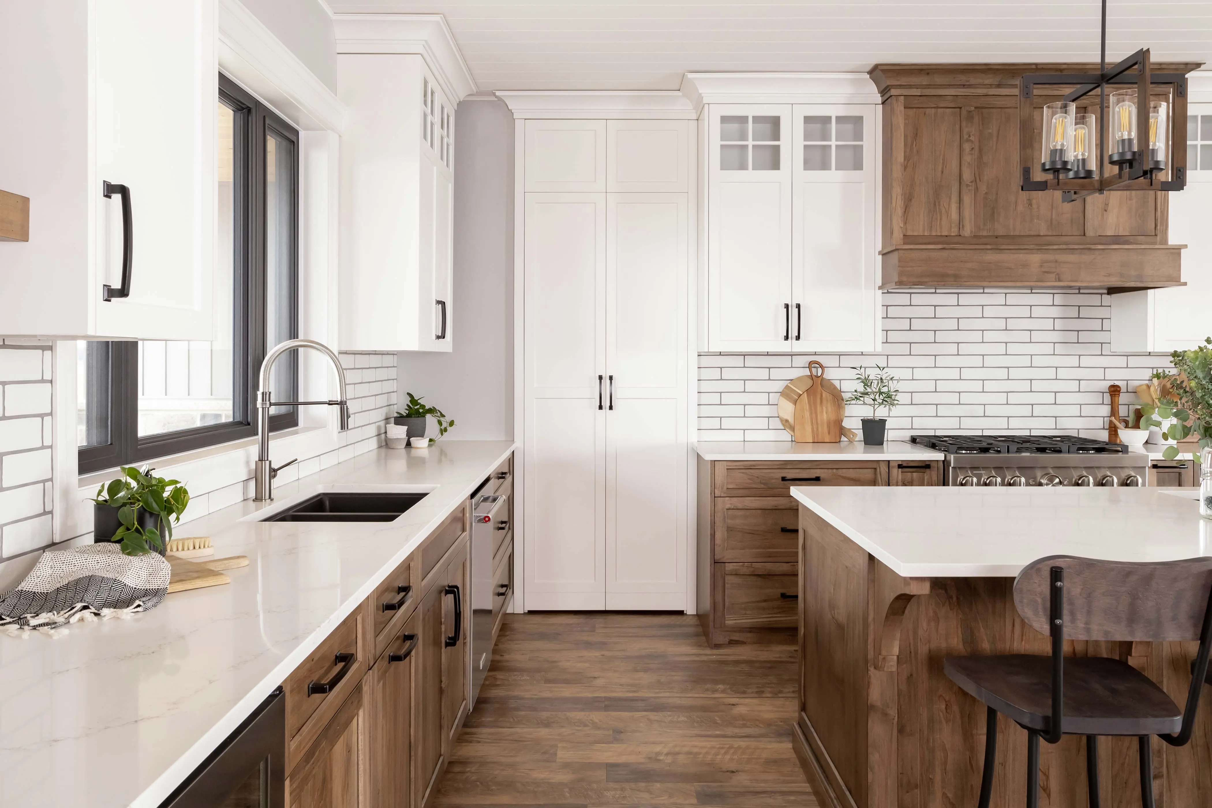 Ball Kitchen - Image 4