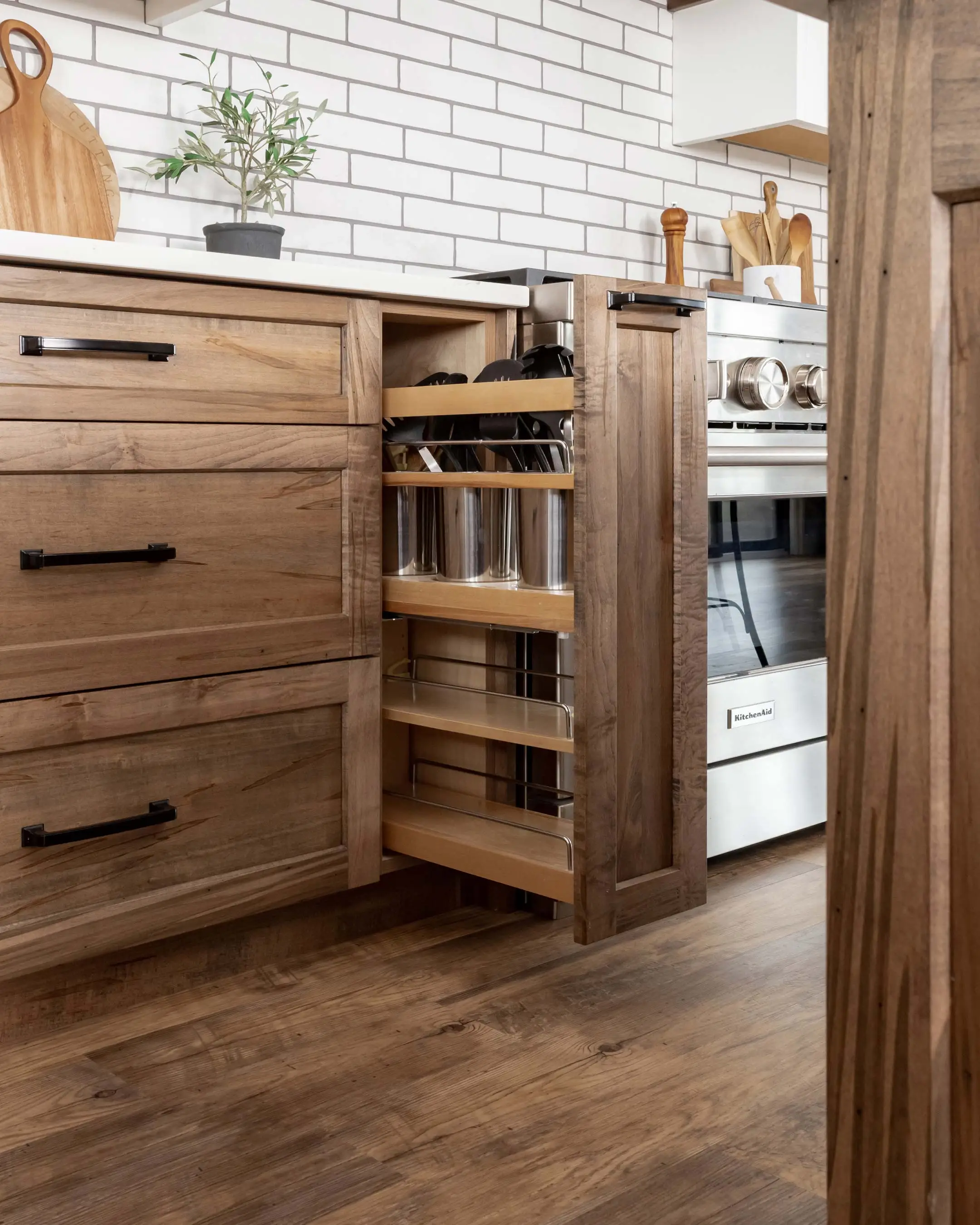 Ball Kitchen - Image 7