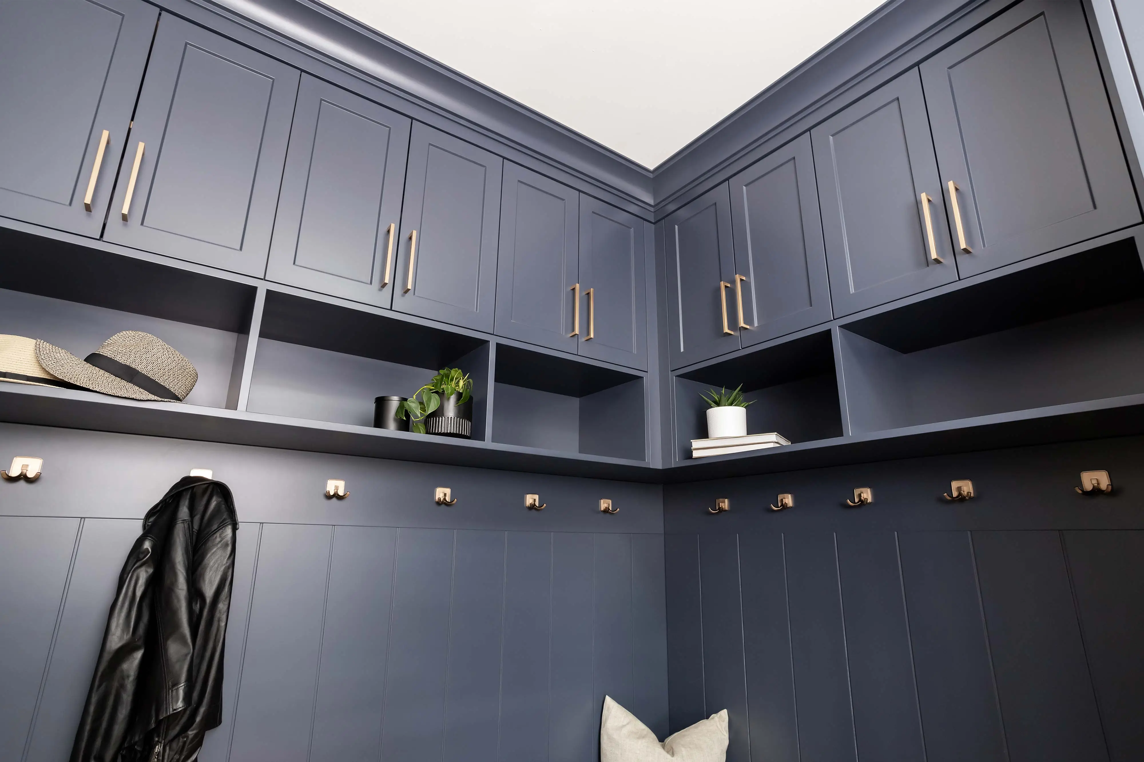 Ball Kitchen - Image 18