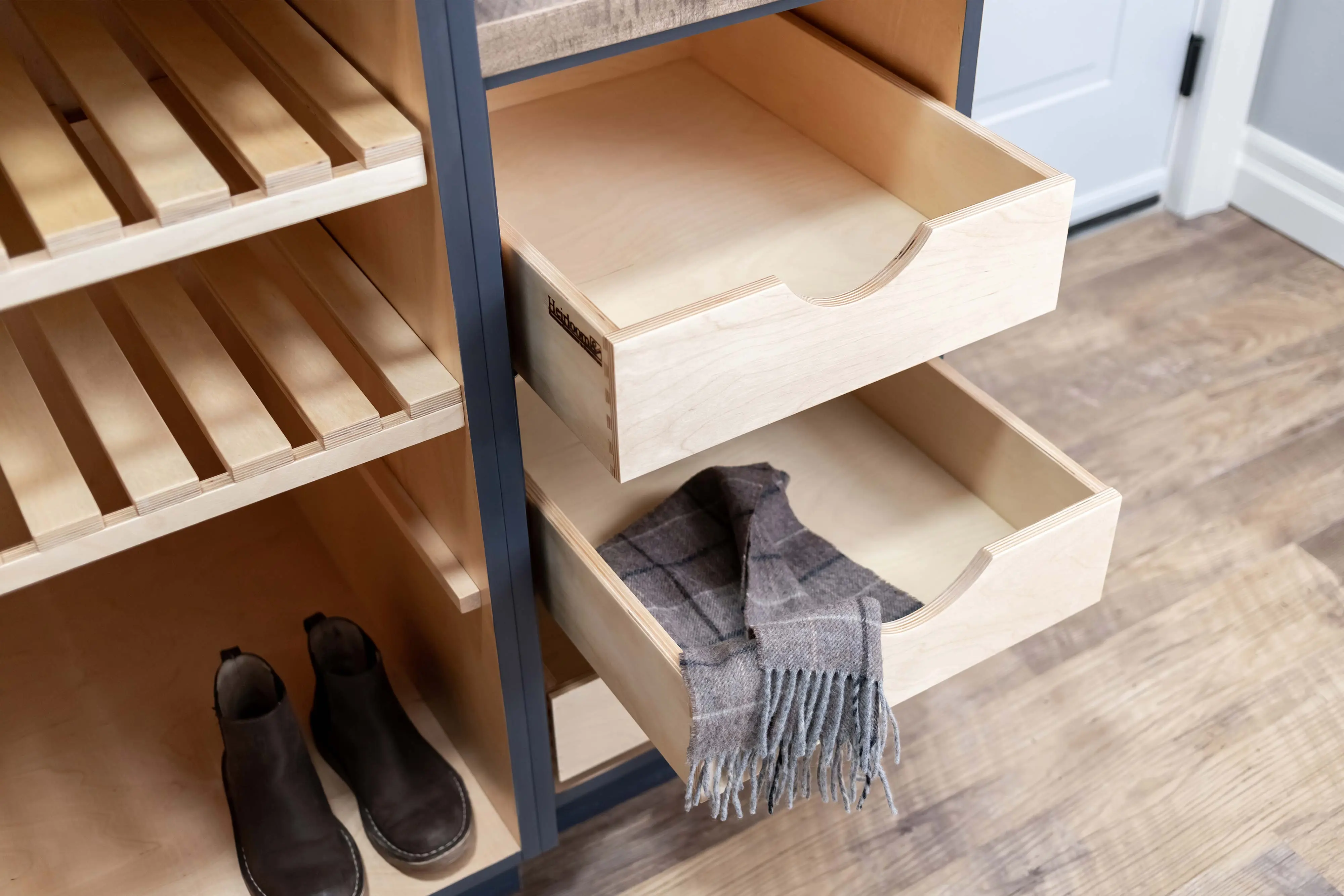 Ball Kitchen - Image 20