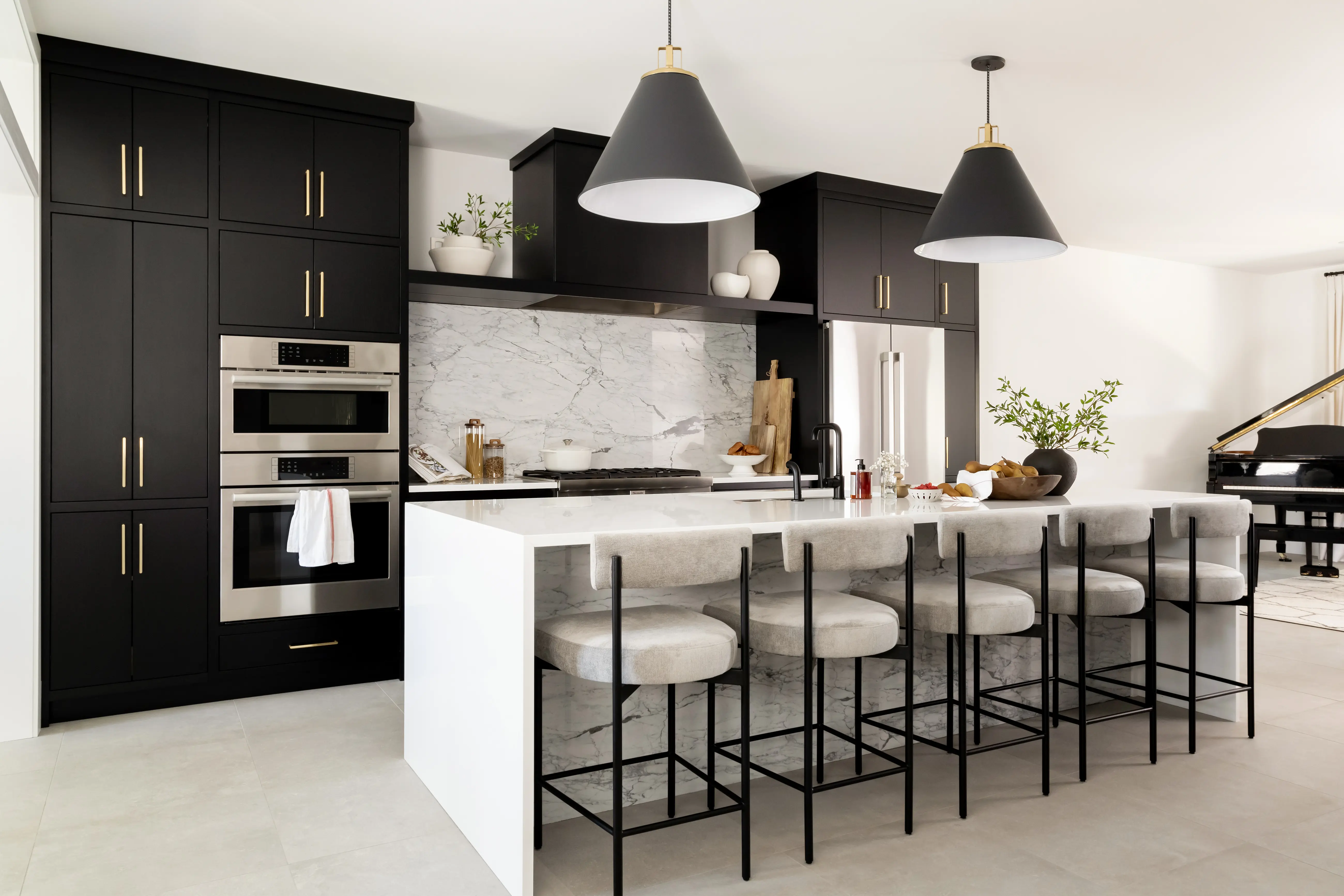 Modern Rauket Kitchen with sleek finishes